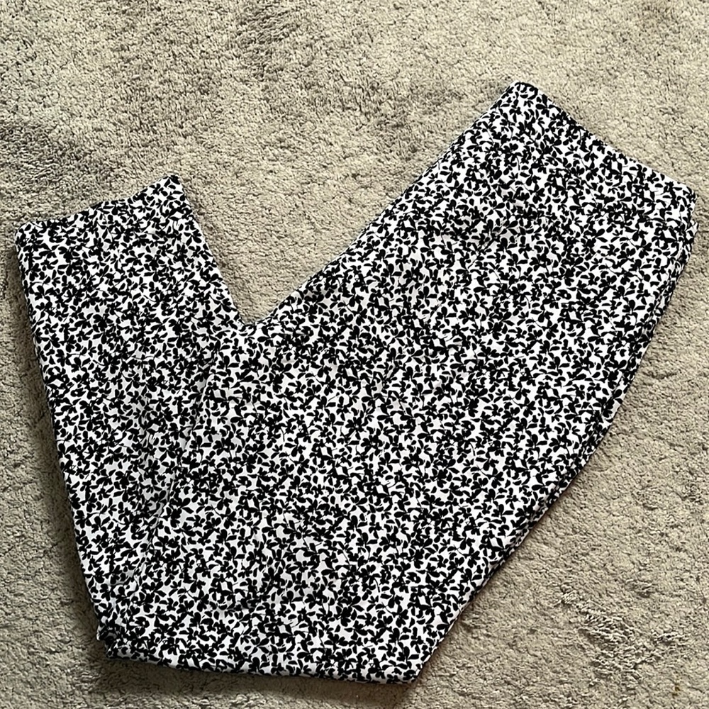 Adrianna Papell print ankle pants